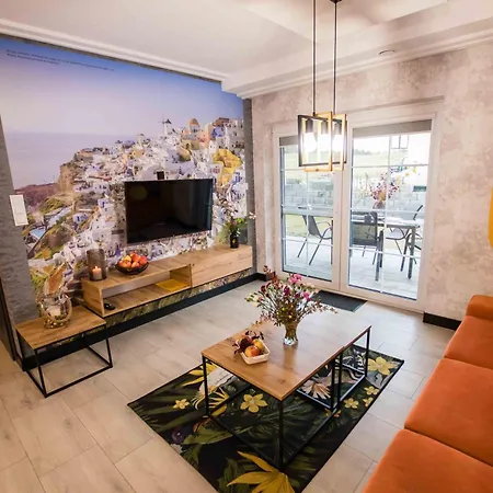 In Bukowina * Bukowina (Lebork)